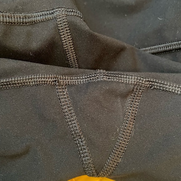 Everlane Black Athletic The Perform Bike Short Size XS Athleisure Comfort Active - Picture 6 of 6